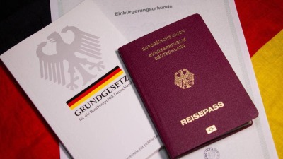 ارتفع عدد السوريين الحاصلين على الجنسية الألمانية في هيسن بنسبة 20 بالمئة في 2022 - dpa