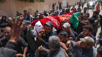 تشييع جثمان الفلسطيني هاشل مبارك الذي قتل خلال القصف الإسرائيلي عبى قطاع غزة، 3 أيار/مايو 2023 (القدس)