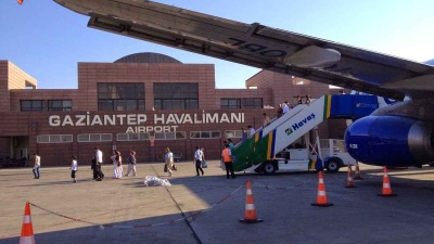 مطار غازي عنتاب يلغي رحلاته بعد رصد جسم غريب في السماء