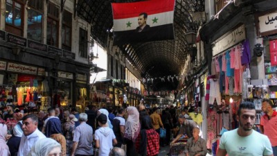 سوق الحميدية في دمشق (رويترز)