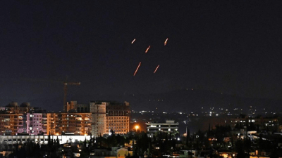 إسرائيل استهدفت موقعين للميليشيات الإيرانية غربي دمشق
