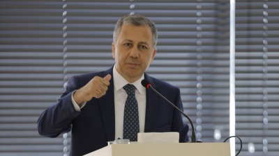 وزير الداخلية التركي: سنعتمد "البصمة" بدل الكملك في الحملة ضد الهجرة غير الشرعية