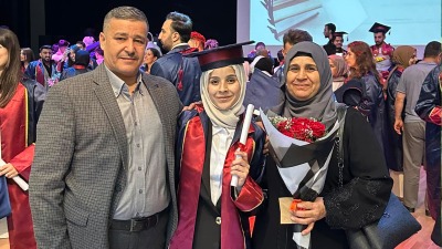 أزمة قلبية تحرم طالبة سورية فرحة تخرجها من جامعة تركية