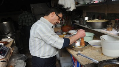 "الجمعية الحرفية للمطاعم" تدرس رفع أسعار المأكولات الشعبية في دمشق