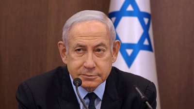 نتنياهو يهدد قادة حماس والحركة تتوعد برد "قوي وحازم"