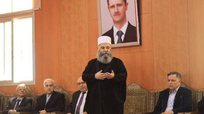 شيخ العقل يوسف جربوع ينحاز للنظام ويصف الأصوات المطالبة بإسقاط الأسد بـ "النشاز"