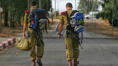  العصيان يتوالى في إسرائيل.. 60 ضابطا بالمخابرات يعلنون تعليق التطوع بالاحتياط
