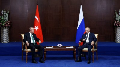 الرئيس الروسي فلاديمير بوتين والرئيس التركي رجب طيب أردوغان (رويترز)