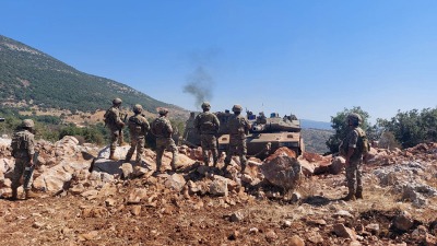 الجيش اللبناني يطلق الغاز المسيل للدموع على قوات إسرائيلية