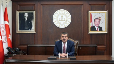 وزير التربية التركية يوسف تكين