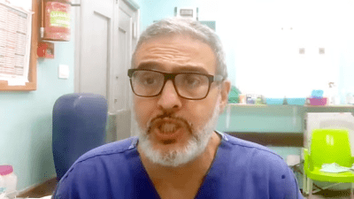 بريطانيا تُضيق على أسرة جراح فلسطيني ذهب لمعالجة الجرحى في غزة