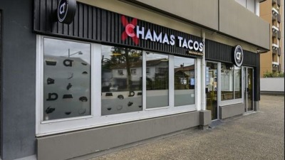 السلطات الفرنسية تغلق مطعماً بسبب تشابه اسمه مع "حماس"