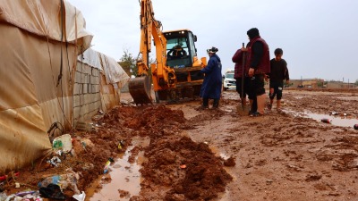 الأضرار التي لحقت مخيمات الشمال السوري جراء العاصفة المطرية (الدفاع المدني السوري - 19 تشرين الثاني 2023)