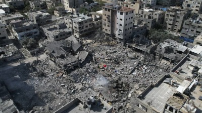 قصف إسرائيلي متواصل على غزة - أ ب
