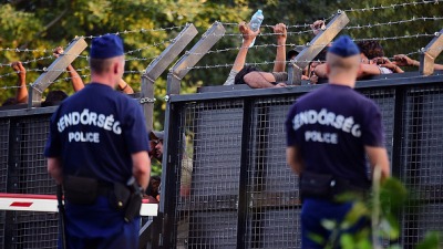 الداخلية الصربية تعلن اعتقال الشرطة نحو 4500 مهاجر