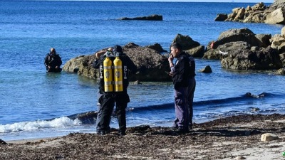 خفر السواحل التركي يجري عمليات بحث عن شخص ما يزال مفقوداً في البحر (وسائل إعلام تركية)