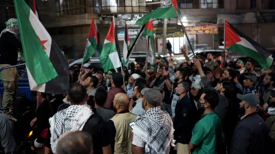 عن انشغال السوريين بالحرب الإسرائيلية على غزة