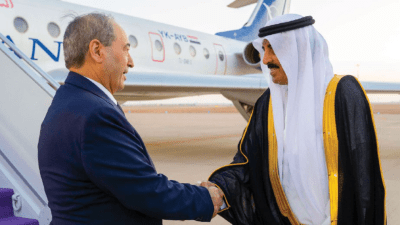 المقداد يصل إلى الرياض لحضور الاجتماعات التحضيرية للقمة العربية الطارئة