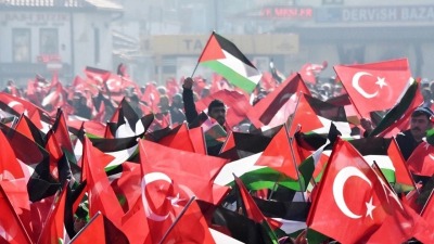 حرب غزة تعيد تأطير العلاقات بين الأحزاب التركية