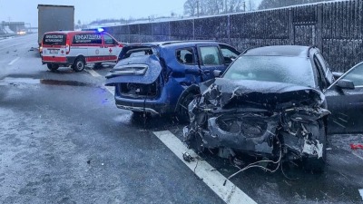 حادث سير سابق بالقرب من مدينة سانت بولتن في النمسا - إنترنت