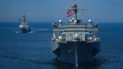 سفن حربية أميركية في البحر الأحمر - رويترز
