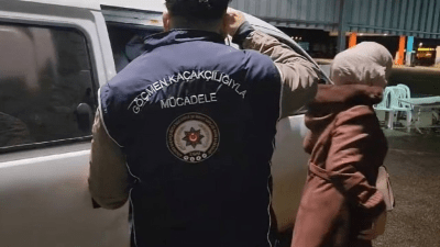 السلطات التركية توقف 14 سورياً في عثمانية