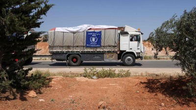 عبر الحدود.. 43 شاحنة مساعدات فقط تدخل شمال غربي سوريا في كانون الثاني