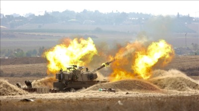الجيش الإسرائيلي يقصف أهدافاً لـ"حزب الله" جنوبي لبنان