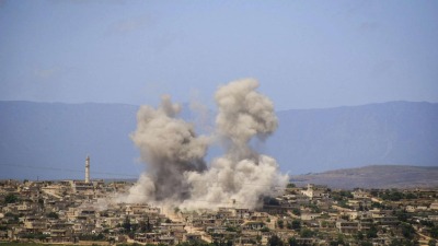 الطيران الروسي يقصف جسر الشغور والنظام يستهدف بالمدفعية مواقع جنوبي إدلب