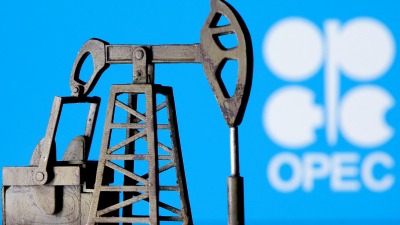 أسعار النفط تصعد بعد تمديد "أوبك+" تخفيضات الإنتاج.. كيف ستستفيد روسيا؟