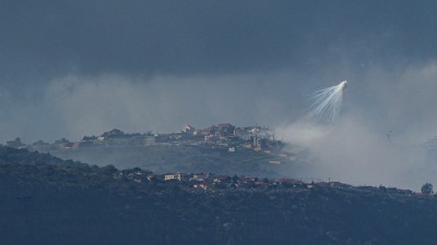 يستخدم الجيش الإسرائيلي الفسفور الأبيض لإنشاء ستار من الدخان في لبنان
