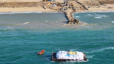 مساعدات إنسانية في طريقها إلى غزة عبر الممر البحري ـ رويترز