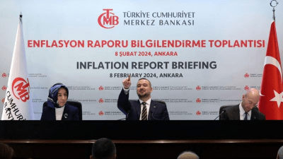 المركزي التركي يخالف التوقعات ويرفع سعر الفائدة إلى 50 بالمئة