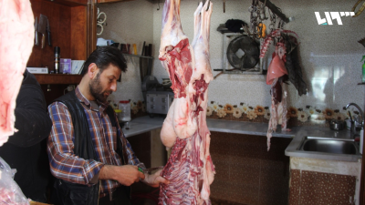 ما أسباب ارتفاع أسعار اللحوم في الشمال السوري، وكيف أثر على سعر الفروج؟