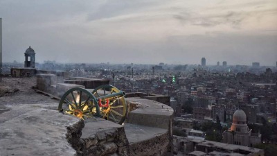 إطلاق المدفع وقت الإفطار من قلعة صلاح الدين في القاهرة ـ إنترنت