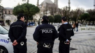 Önümüzdeki Pazar Türkiye'de yerel seçimleri 600.000 polis yönetecek