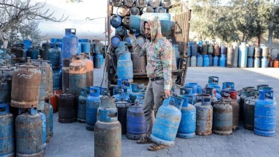 الأسطوانة بـ400 ألف.. تفاقُم أزمة الغاز في دمشق قبيل عيد الفطر